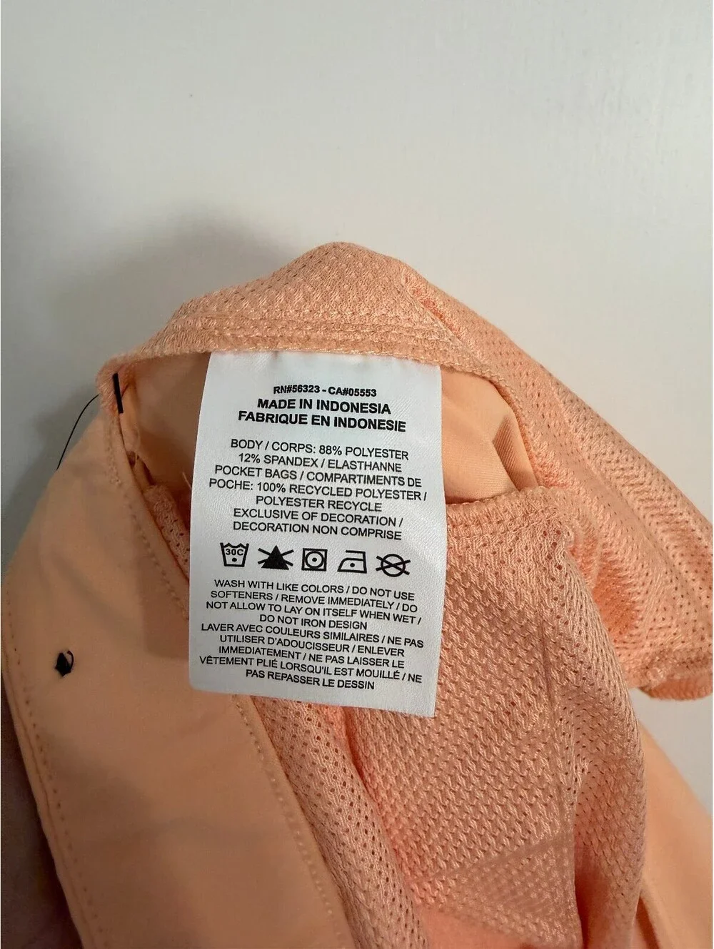 NWT Nike Orange/Peach Women's Golf Shorts Size Medium